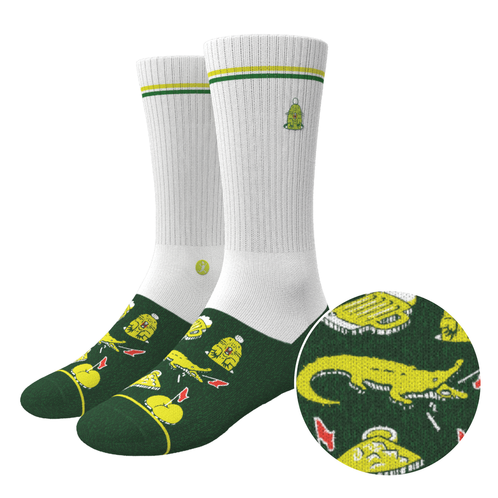 The 19th Hole | Golf Tournament Holes Heel Hammock™ Crew Socks - Shinesty