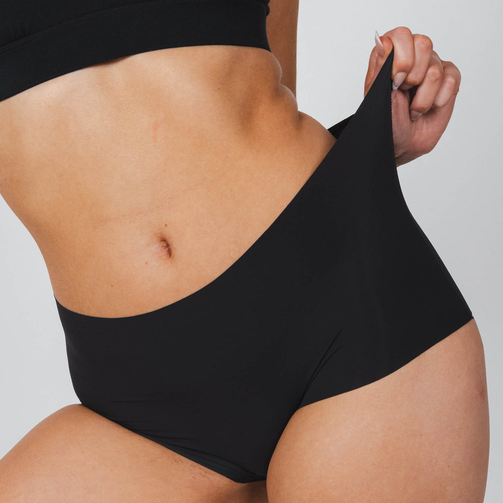 The Threat Level Midnight | Black Women’s Seamless Boyshort - Shinesty