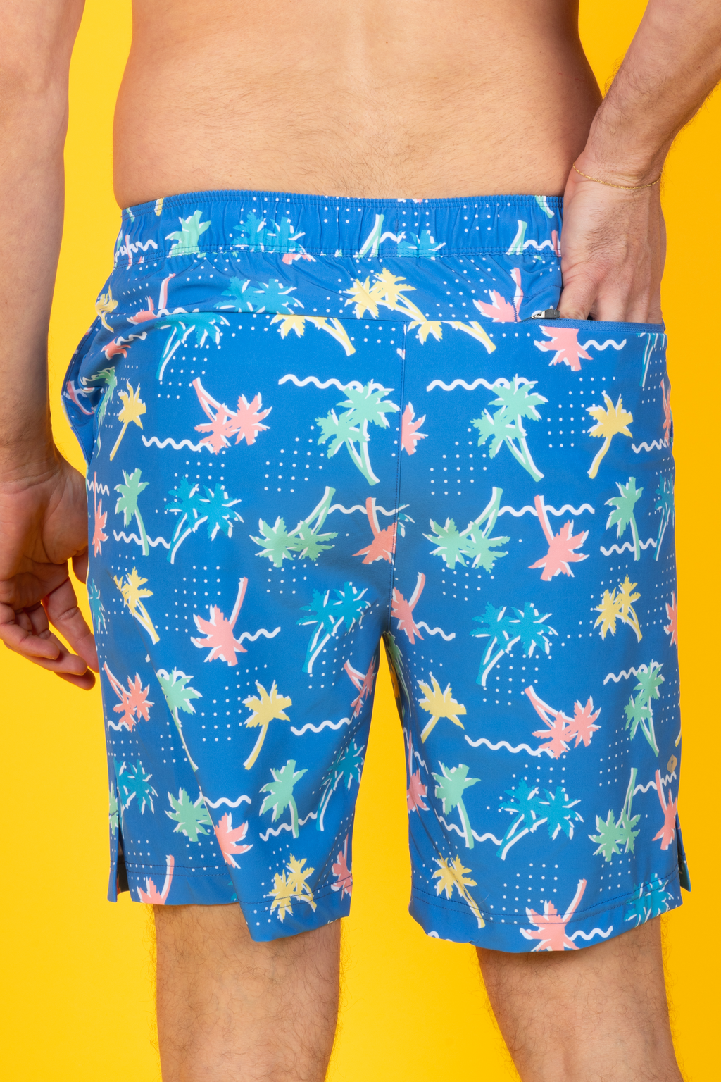 The SPF 69 | Retro Tropical Ball Hammock® Pouch 8" Swim Trunks - Shinesty