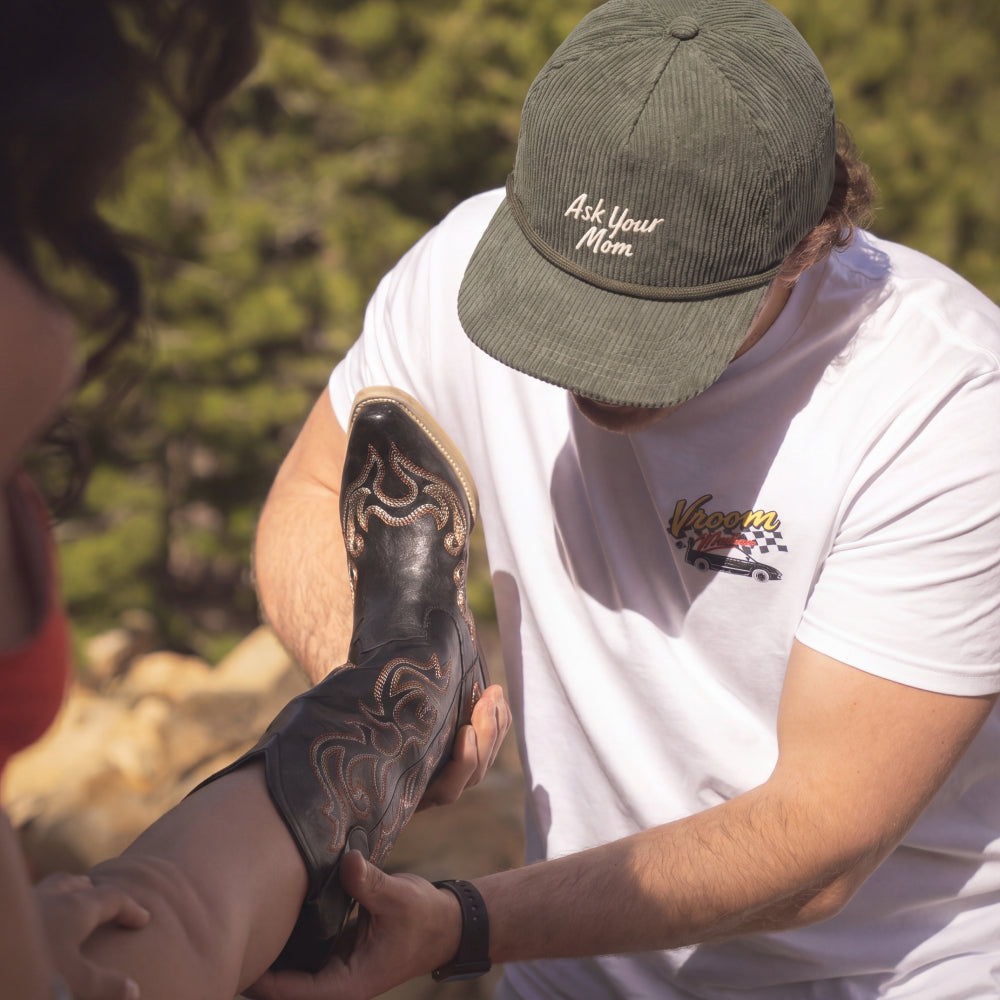 The Ask Your Mom | Green Father's Day 5-Panel Corduroy Snapback Hat - Shinesty