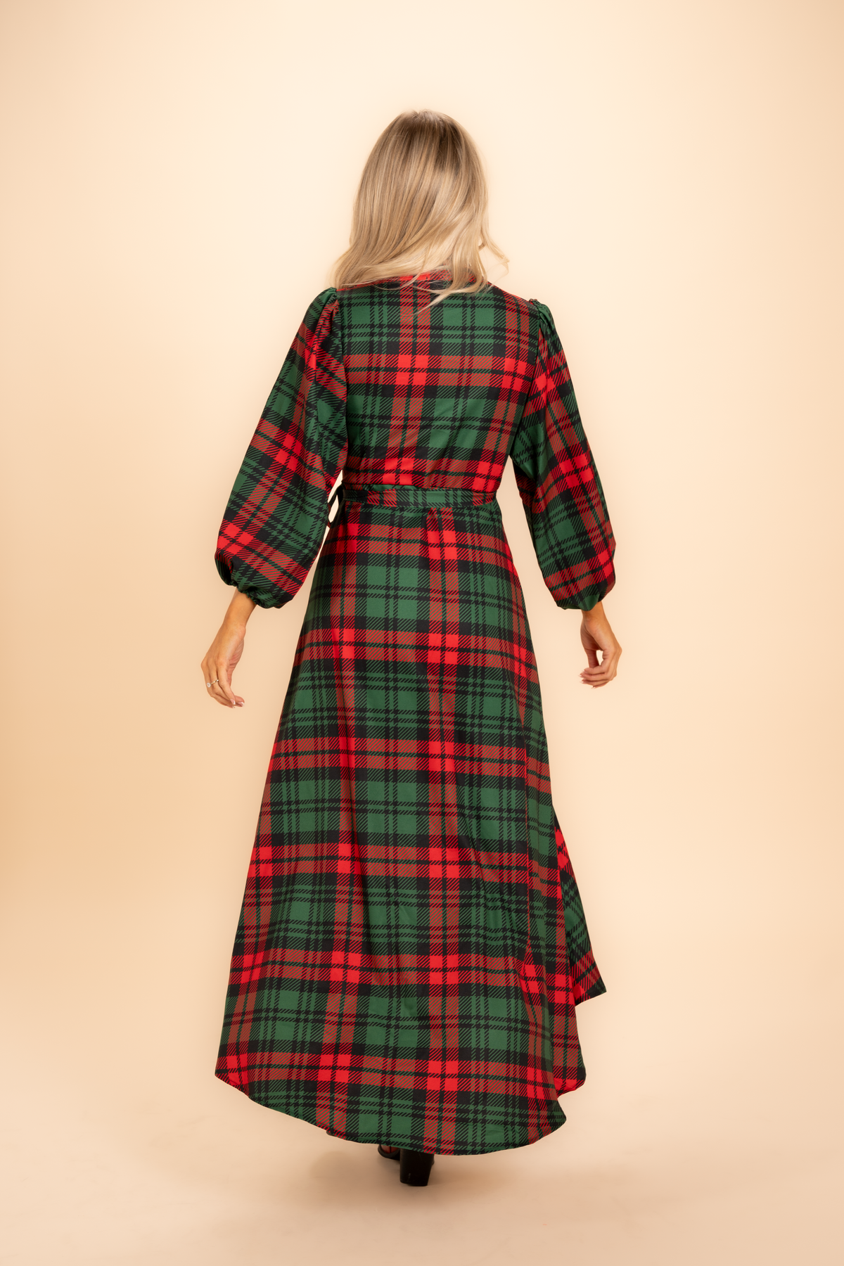 The Lincoln Log Love Lady | Women's Green Plaid Christmas Long Sleeve Dress - Shinesty