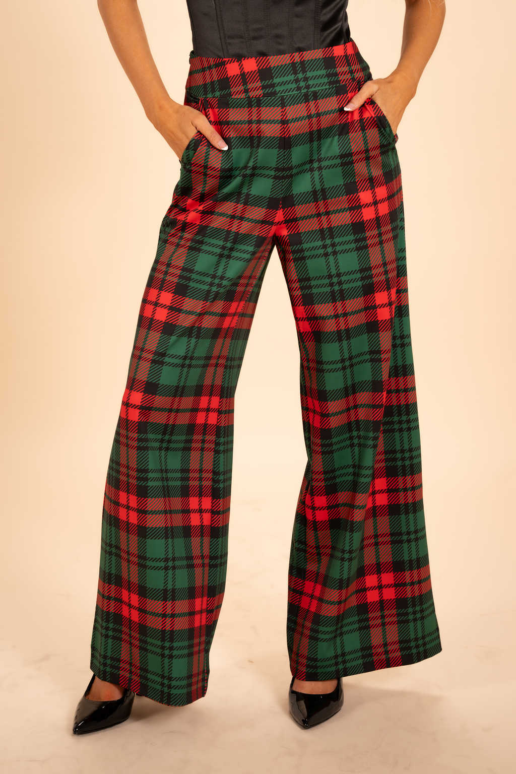The Lincoln Log Love Lady | Women's Green Plaid Christmas Wide Leg Pants - Shinesty