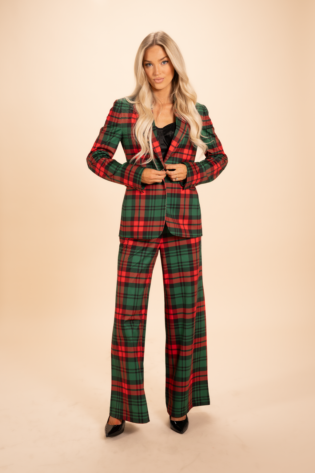 The Lincoln Log Love Lady | Women's Green Plaid Christmas Notch Collar Lined Blazer - Shinesty