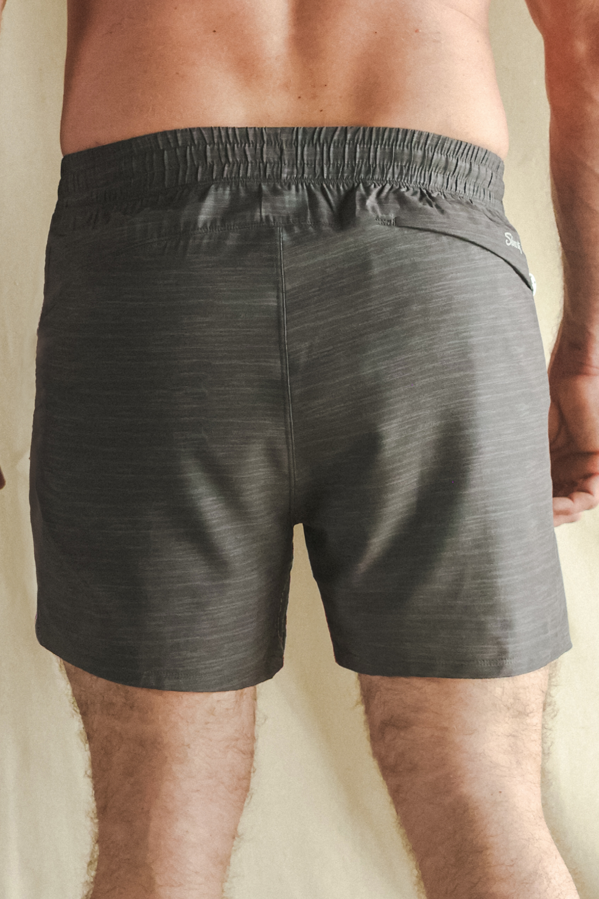 The Tribal Council | Grey Tonal Island Block Ball Hammock® 5 Inch Athletic Shorts - Shinesty