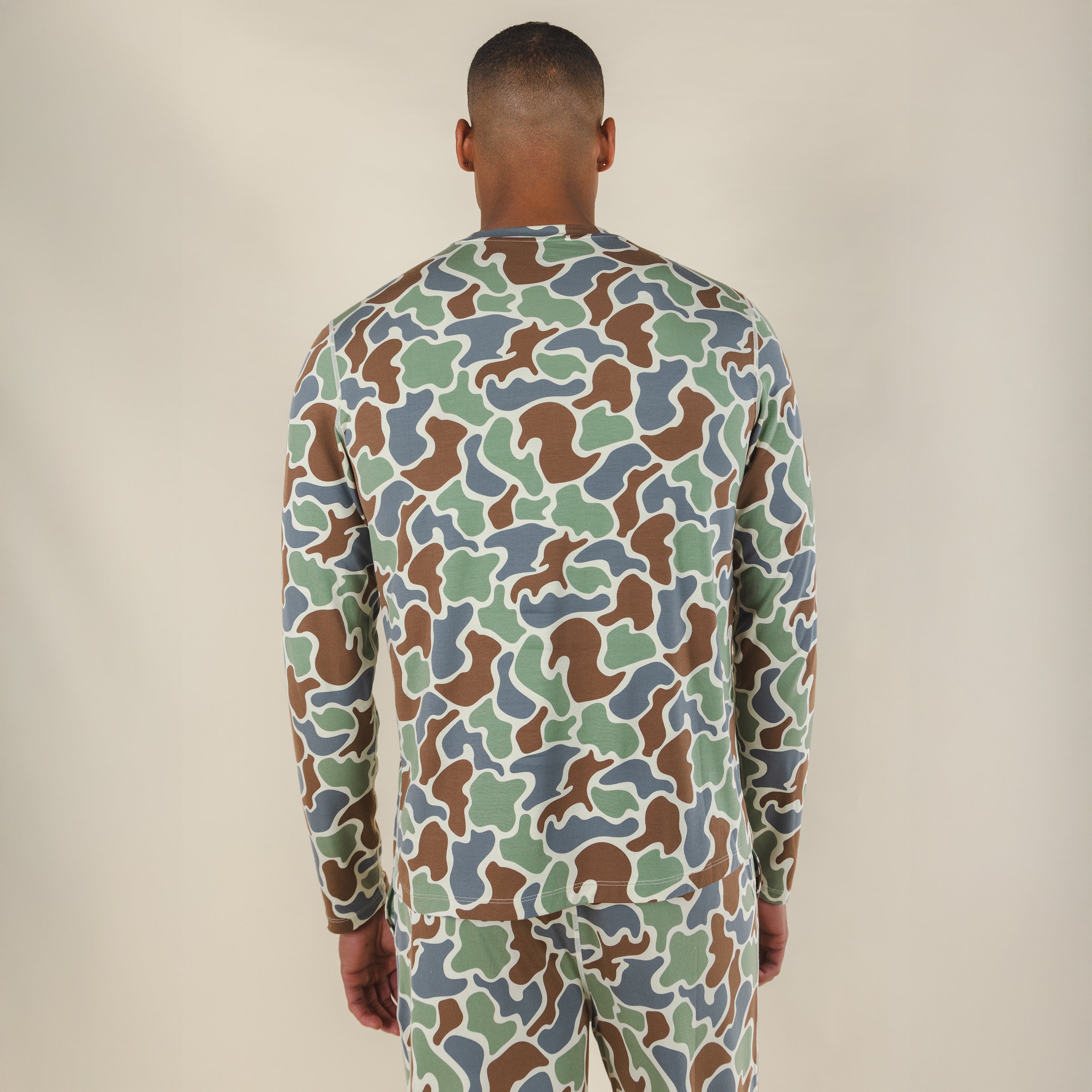 The Blender | Grey Duck Camo SleepDeep™ Men’s Long Sleeve Pajama Shirt - Shinesty