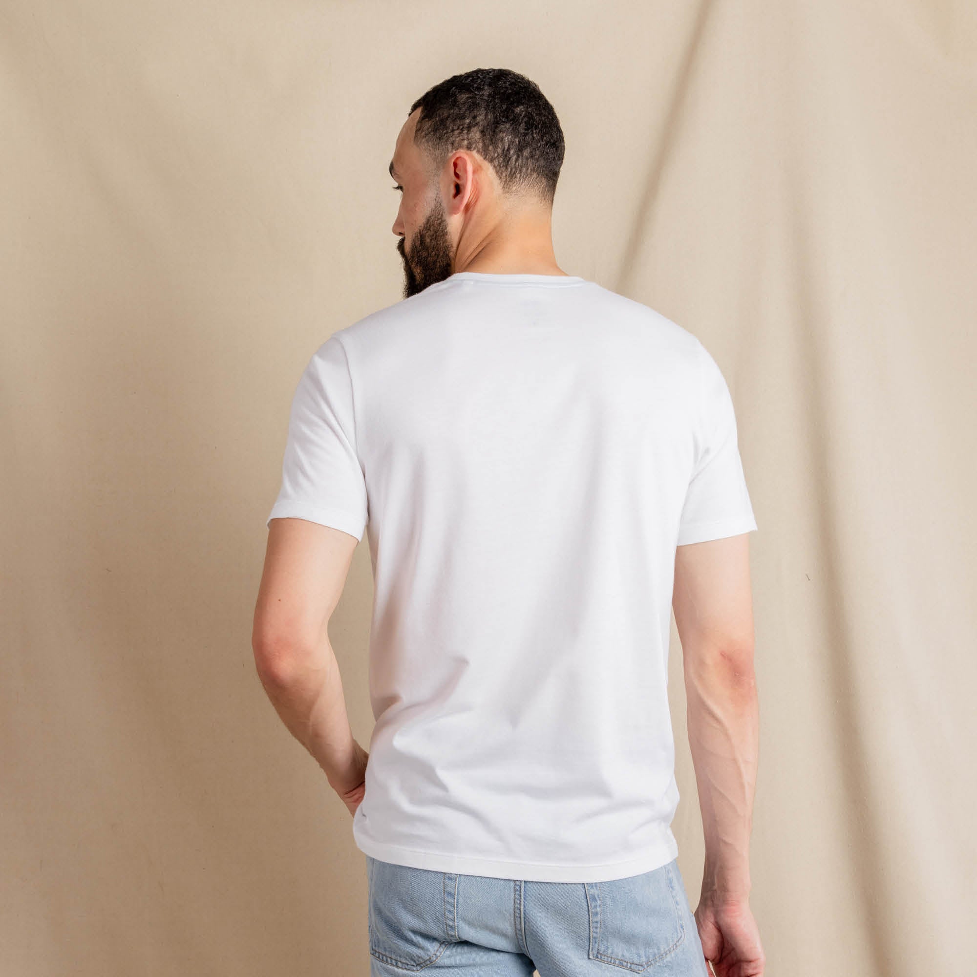 The Cloud 9 | White Everyman™ T Shirt - Shinesty