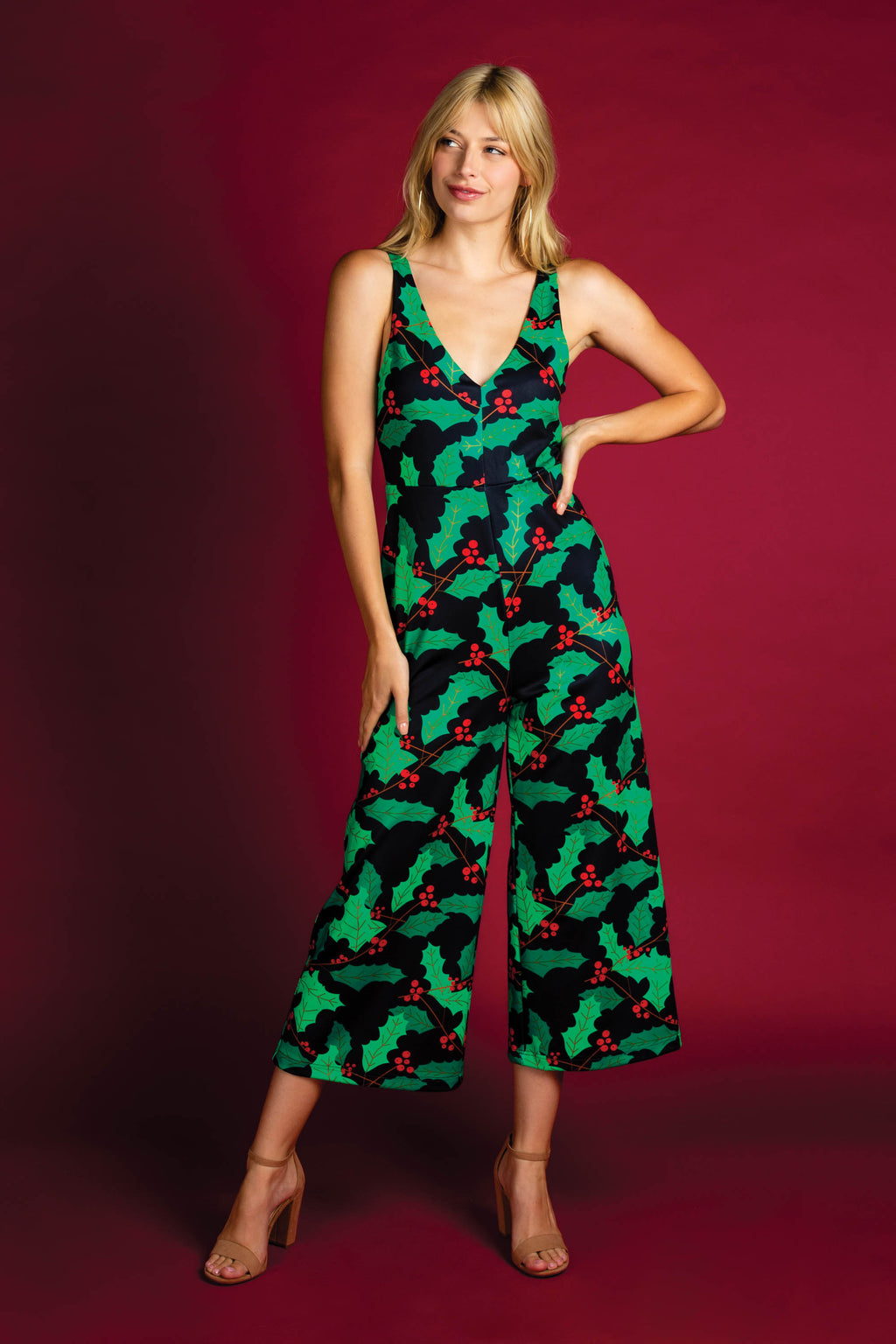 The Deck Yourselves | Mistletoe Christmas Jumpsuit - Shinesty