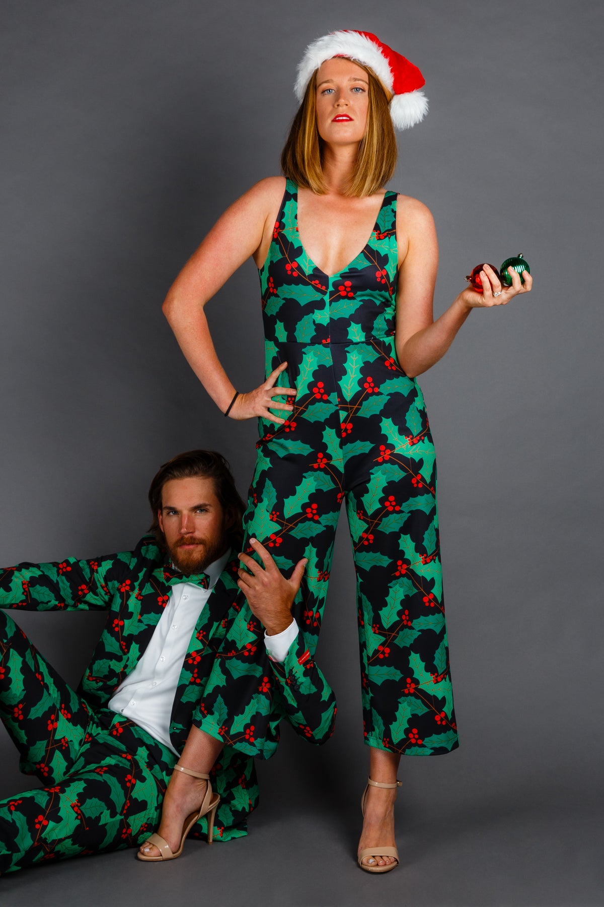 The Deck Yourselves | Mistletoe Christmas Jumpsuit - Shinesty